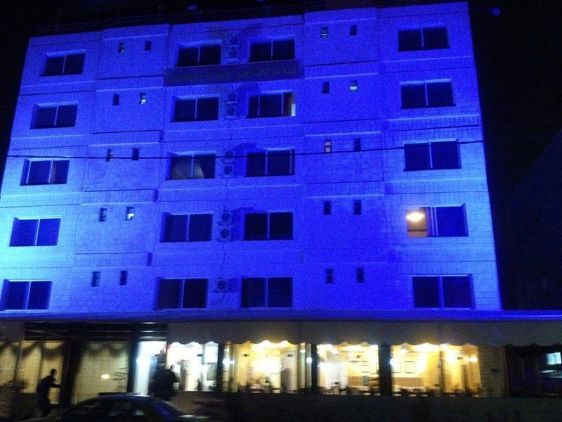Gardens Hotel Amman Exteriör bild